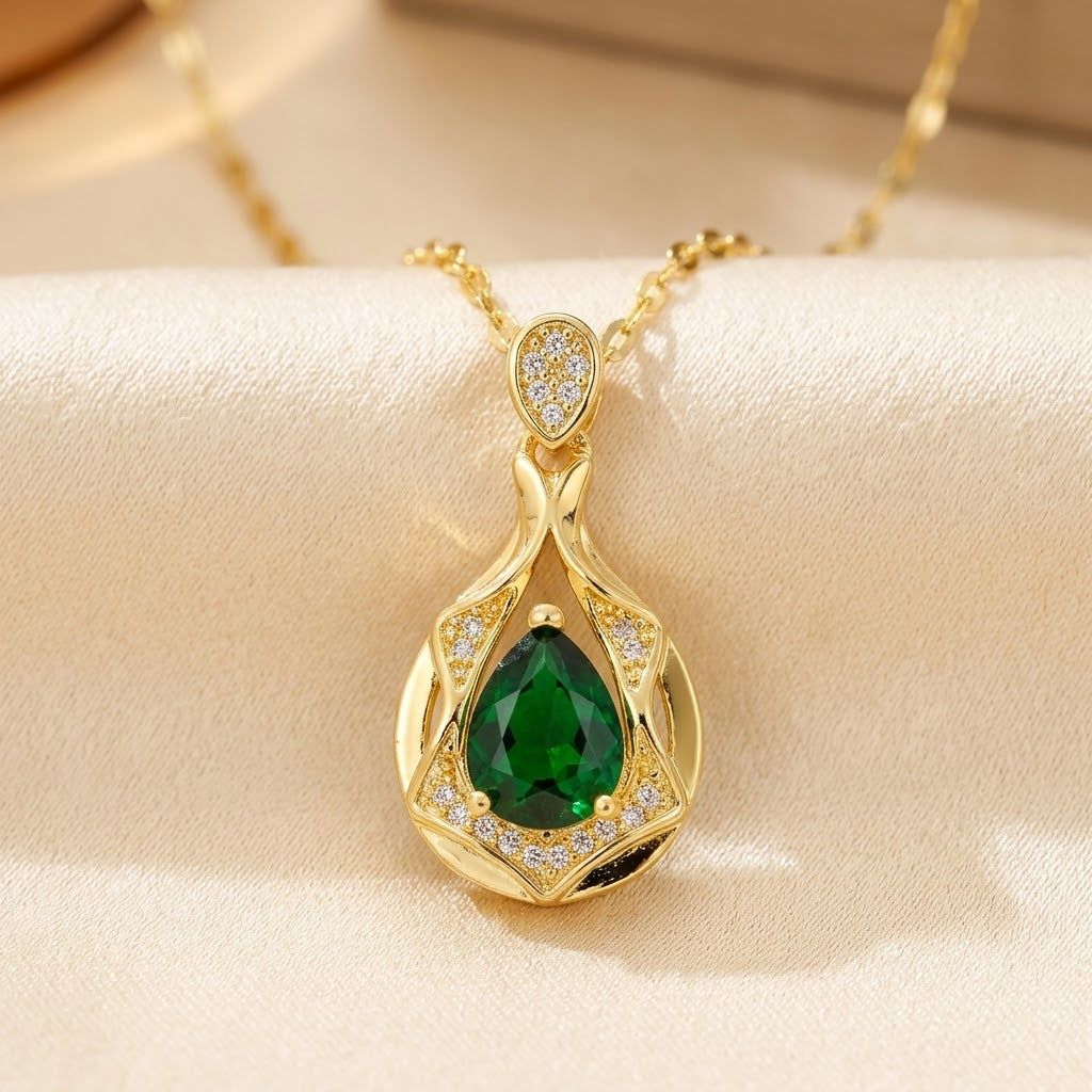 Gold Emerald Teardrop Pendant Necklace | Amelia
