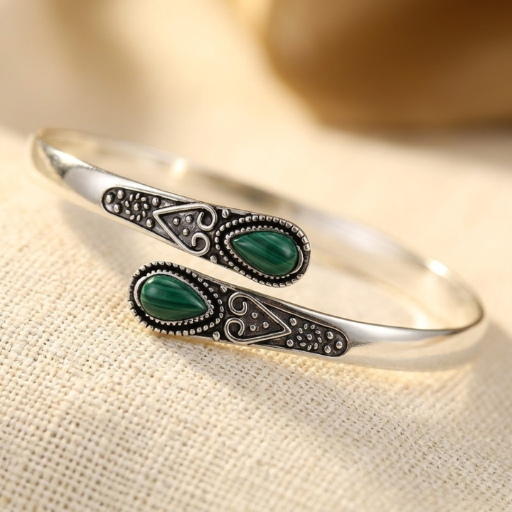 Silver Emerald Vintage Bangle | Amelia