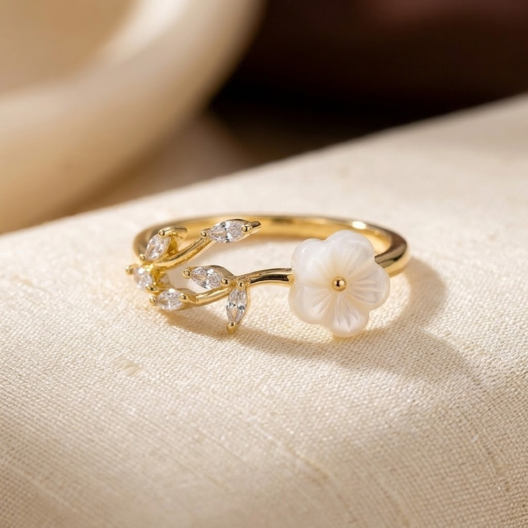 Gold Floral and Leaf Open Ring | Amelia