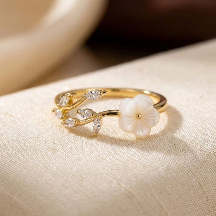 Gold Floral and Leaf Open Ring | Amelia