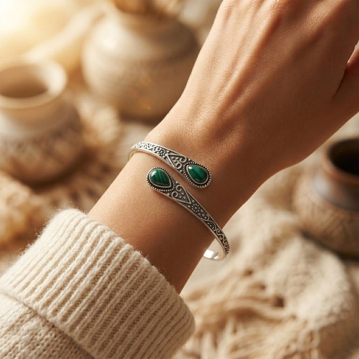 Silver Emerald Vintage Bangle | Amelia