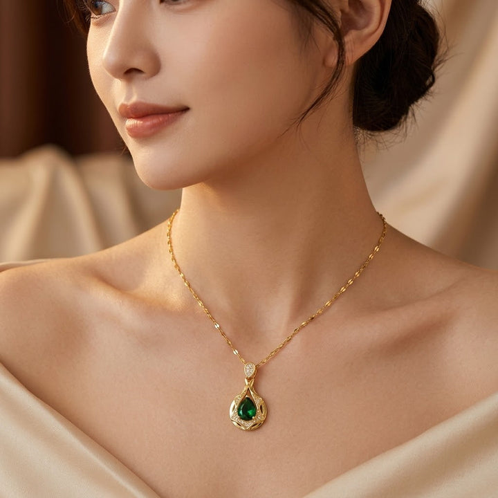 Gold Emerald Teardrop Pendant Necklace | Amelia