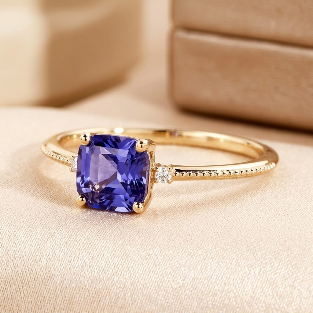 Gold Amethyst Solitaire Ring | Amelia