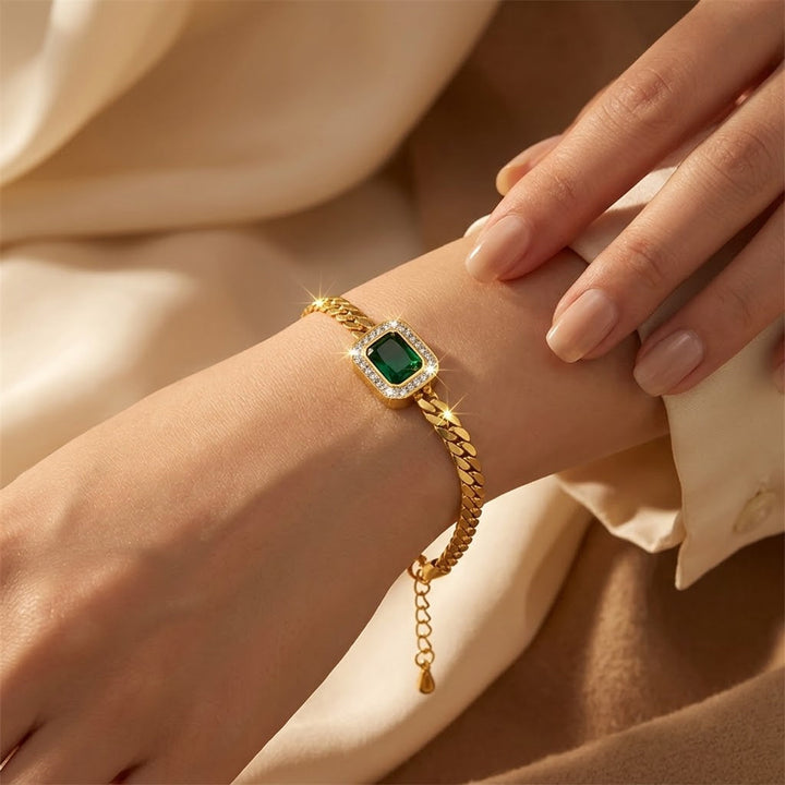 Gold Emerald Chain Bracelet | Amelia
